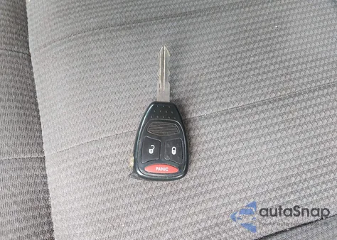 2005 Dodge Durango St z USA, uszkodzony, nr VIN 1D4HB38N75F610998